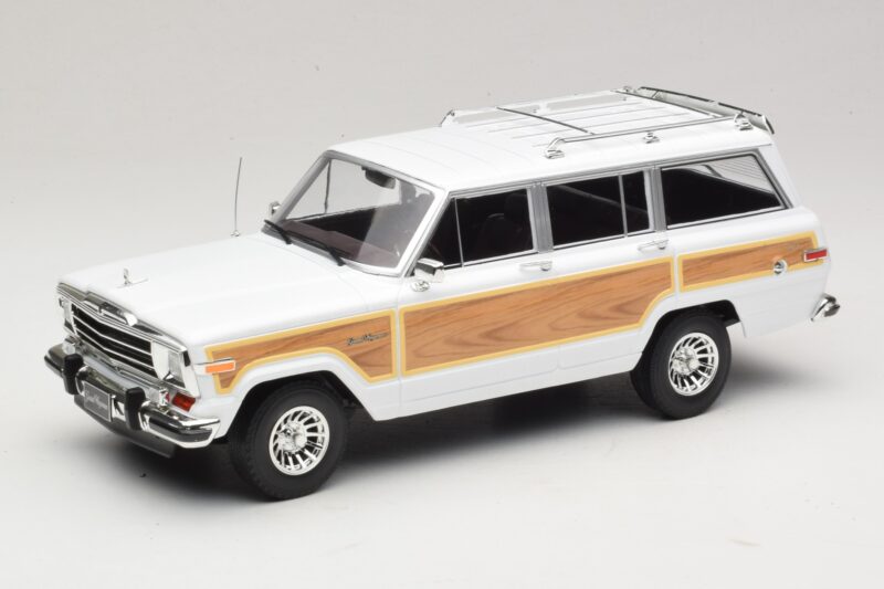 Jeep Grand Wagoneer Alb KK-Scale 1:18 KKDC181111 Metal