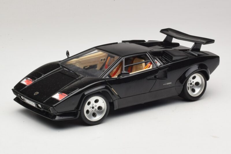 Lamborghini Countach 5000 Quattrovalvole Negru Bburago 1:18 3337 Metal