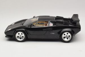 Lamborghini Countach 5000 Quattrovalvole Negru Bburago 1:18 3337 Metal - imaginea 4 din 8