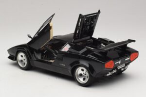 Lamborghini Countach 5000 Quattrovalvole Negru Bburago 1:18 3337 Metal - imaginea 5 din 8