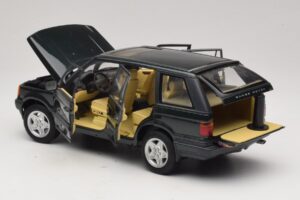 Land Rover Range Rover P38A 4.6 HSE Verde Metalizat AUTOart 1:18 70010 Metal - imaginea 5 din 8