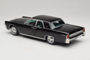 Lincoln Continental Negru KK-Scale 1:18 KKDC181483 Metal - imaginea 5 din 6