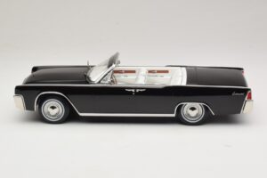 Lincoln Continental Convertible Negru Bad Boys KK-Scale 1:18 KKDC181521 Metal - imaginea 4 din 7