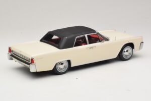 Lincoln Continental Convertible Alb John F. Kennedy KK-Scale 1:18 KKDC181523 Metal - imaginea 3 din 7