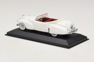 Lincoln Continental Cabriolet Alb Minichamps 1:43 400082501 Metal - imaginea 3 din 5
