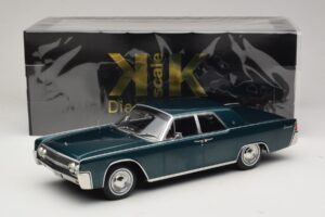 Lincoln Continental Verde Închis Metalizat Matrix Reloaded & Revolutions KK-Scale 1:18 KKDC181481 Metal - imaginea 6 din 6