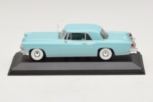 Lincoln Continental Mark II Turcoaz Minichamps 1:43 Lincoln Continental Mark II Turcoaz Minichamps 1:43 400082305 Metal