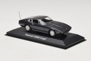 Maserati Ghibli Maro Metalizat Maxichamps 1:43 940123320 Metal - imaginea 3 din 5
