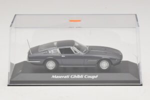 Maserati Ghibli Maro Metalizat Maxichamps 1:43 940123320 Metal - imaginea 4 din 5
