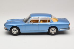Maserati Quattroporte I Albastru Deschis Metalizat KK-Scale 1:18 KKDC181514 Metal - imaginea 3 din 6