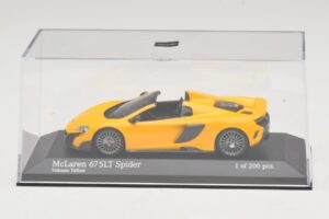 McLaren 675LT Spider Volcano Yellow Minichamps 1:43 537154430 Metal - imaginea 4 din 5
