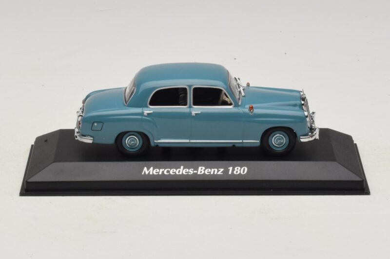 Mercedes 180 W120 Albastru Maxichamps 1:43 940033102 Metal