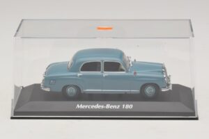 Mercedes 180 W120 Albastru Maxichamps 1:43 940033102 Metal - imaginea 4 din 5