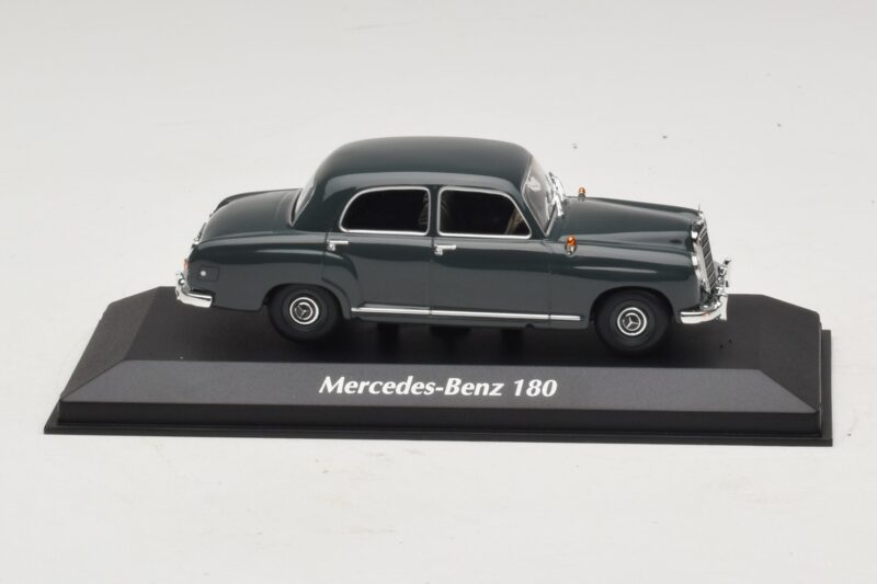 Mercedes 180 W120 Gri Maxichamps 1:43 940033100 Metal