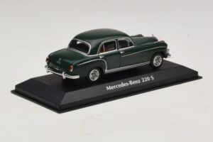 Mercedes 220 S W180 Verde Închis Maxichamps 1:43 940033001 Metal - imaginea 2 din 5