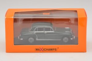 Mercedes 220 S W180 Verde Închis Maxichamps 1:43 940033001 Metal - imaginea 5 din 5