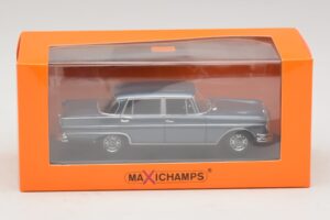 Mercedes 300 SE W112 Lang Albastru Metalizat Maxichamps 1:43 940035200 Metal - imaginea 5 din 5