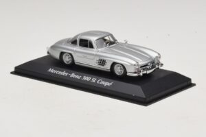 Mercedes 300 SL W198 Argintiu Maxichamps 1:43 940039000 Metal - imaginea 3 din 5