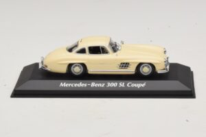 Mercedes 300 SL W198 Alb Maxichamps 1:43 940039002 Metal