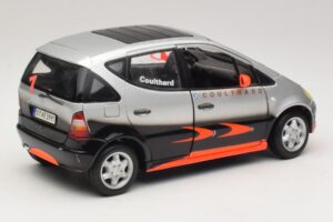 Mercedes A-Class W168 D. Coulthard Argintiu Maisto 1:18 35841 Metal - imaginea 3 din 8