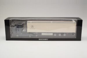 Mercedes Actros 1044 Albastru Minichamps 1:43 B66000604 Metal - imaginea 6 din 7
