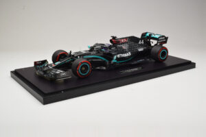 Mercedes AMG Petronas F1 W11 EQ Performance #44 L. Hamilton 91st Win Eifel GP 2020 Ediție Limitată 1 din 200 Fără Cutie Exter