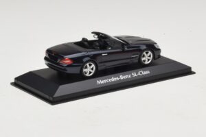 Mercedes SL R230 Albastru Metalizat Maxichamps 1:43 940037531 Metal - imaginea 2 din 5