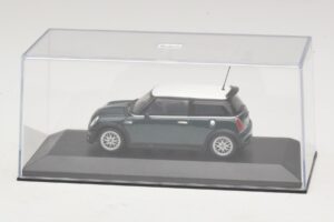 Mini Cooper One R50 Aero Green Cu Acoperiș Alb Minichamps 1:43 MINI011 Metal - imaginea 4 din 5