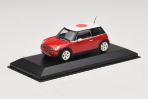 Mini Cooper One R50 Roșu Cu Steag Japonez Minichamps 1:43 MINI034 Metal - imaginea 2 din 5