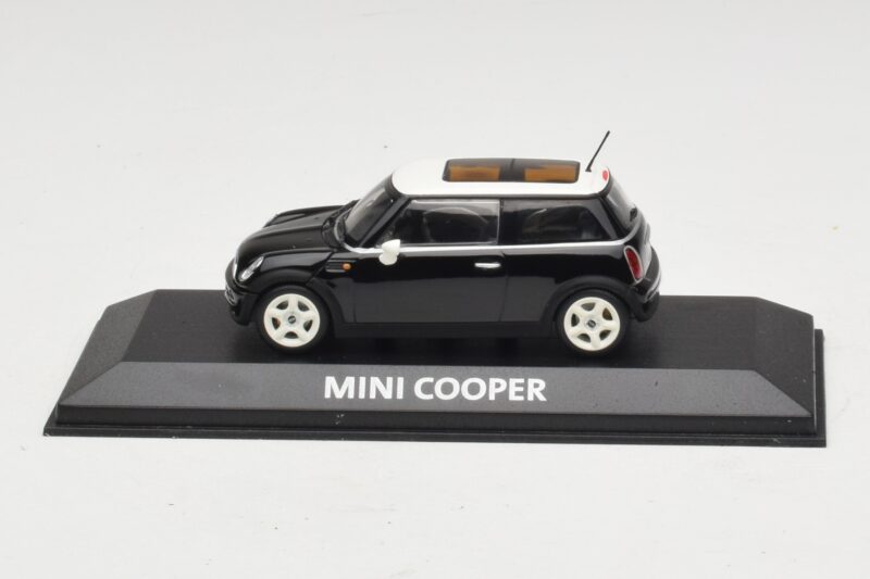 Mini Cooper S R53 Negru Cu Acoperiș Panoramic Minichamps 1:43 MINI022 Metal