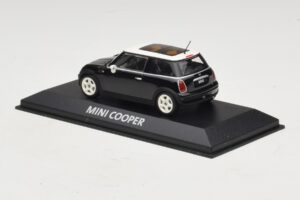 Mini Cooper S R53 Negru Cu Acoperiș Panoramic Minichamps 1:43 MINI022 Metal - imaginea 3 din 4