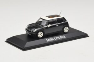 Mini Cooper S R53 Verde Închis Cu Acoperiș Panoramic Minichamps 1:43 MINI015 Metal - imaginea 2 din 4