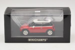 Mini Cooper S R53 Roșu Cu Acoperiș Panoramic Minichamps 1:43 MINI024 Metal - imaginea 5 din 5