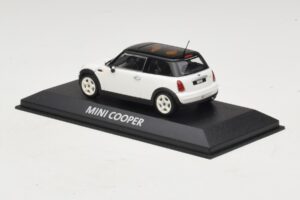 Mini Cooper S R53 Alb Cu Acoperiș Negru Minichamps 1:43 MINI027 Metal - imaginea 3 din 4