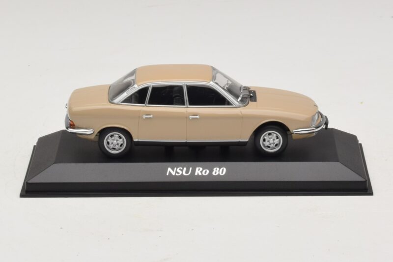 NSU Ro 80 Bej Maxichamps 1:43 940015401 Metal