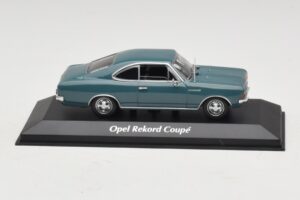 Opel Rekord C Coupe Albastru Maxichamps 1:43 940046121 Metal