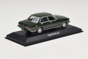 Opel Rekord D Verde Închis Maxichamps 1:43 940044001 Metal - imaginea 2 din 5