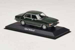 Opel Rekord D Verde Închis Maxichamps 1:43 940044001 Metal - imaginea 3 din 5