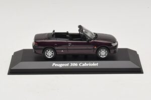 Peugeot 306 Cabriolet Violet Metalizat Maxichamps 1:43 940112834 Metal