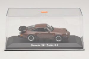 Porsche 911 930 Turbo 3.3 Maro Maxichamps 1:43 940069001 Metal - imaginea 4 din 5