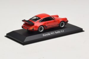 Porsche 911 930 Turbo 3.3 Roșu Maxichamps 1:43 940069000 Metal - imaginea 2 din 5
