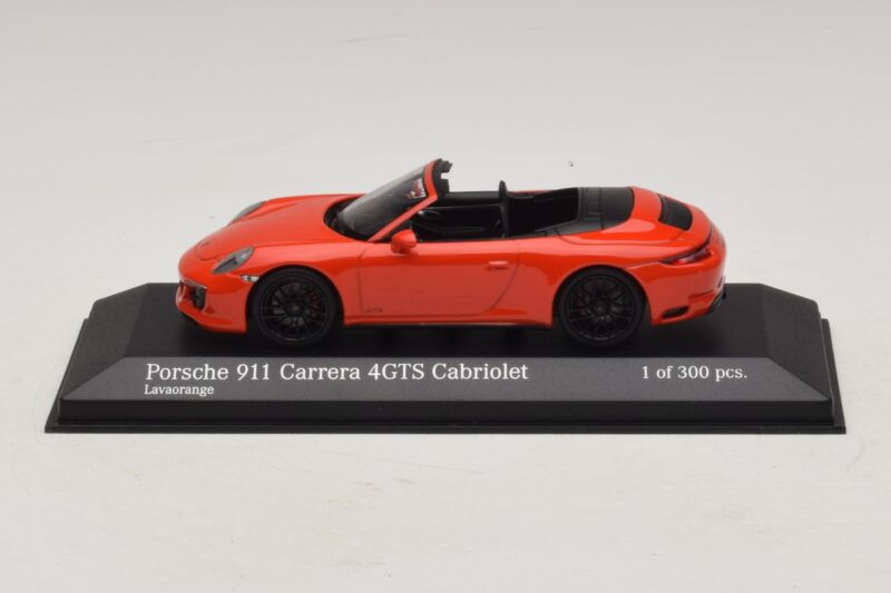 Porsche 911 991.1 Carrera 4 GTS Cabriolet Portocaliu Minichamps 1:43 Porsche 911 991.1 Carrera 4 GTS Cabriolet Portocaliu Minichamps 1:43 410067331 Metal