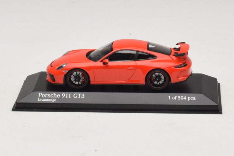 Porsche 911 991.1 GT3 Portocaliu Minichamps 1:43 Porsche 911 991.1 GT3 Portocaliu Minichamps 1:43 410066024 Metal