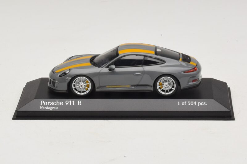 Porsche 911 991.1 R Gri Minichamps 1:43 410066232 Metal