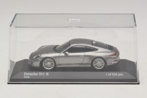 Porsche 911 991.1 R Argintiu Minichamps 1:43 410066224 Metal - imaginea 4 din 5