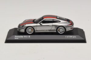 Porsche 911 991.1 R Argintiu Cu Dungi Portocalii Minichamps 1:43 410066222 Metal