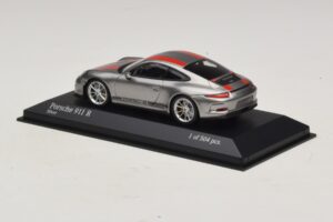 Porsche 911 991.1 R Argintiu Cu Dungi Portocalii Minichamps 1:43 410066222 Metal - imaginea 3 din 5