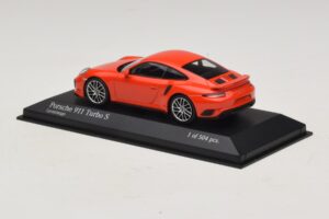 Porsche 911 991.1 Turbo S Portocaliu Minichamps 1:43 410067171 Metal - imaginea 3 din 5
