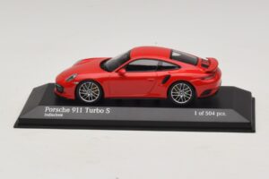 Porsche 911 991.1 Turbo S Roșu Minichamps 1:43 410067170 Metal
