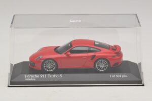 Porsche 911 991.1 Turbo S Roșu Minichamps 1:43 410067170 Metal - imaginea 4 din 5